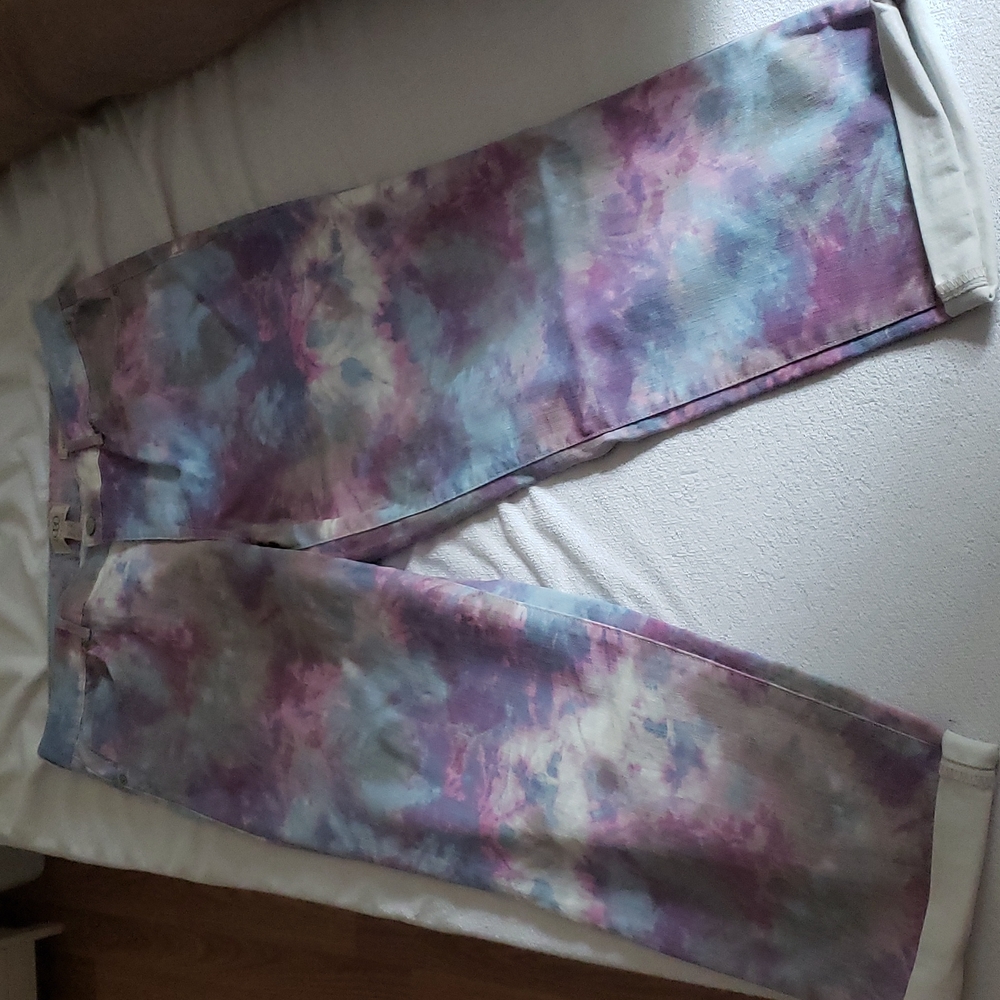 Ladies tie dye boyfriend jeans